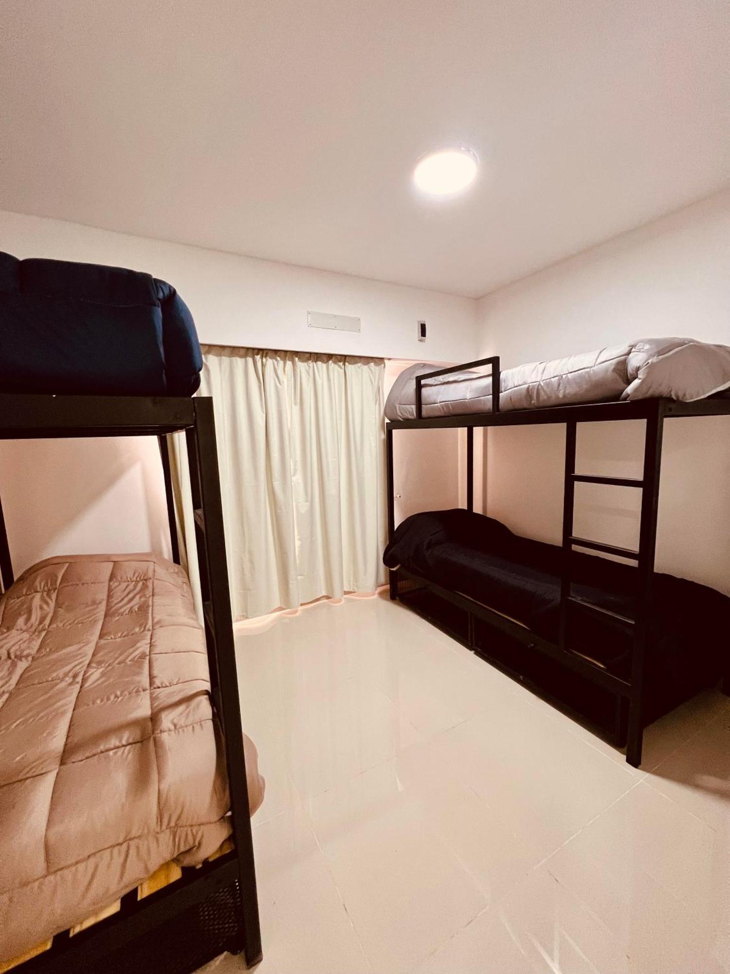 Black Star Art Hostel Неукен Екстер'єр фото